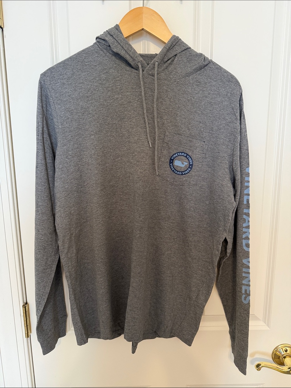 Vineyard Vines Heather Gray Hooded Long Sleeve Tee with Blue Logo